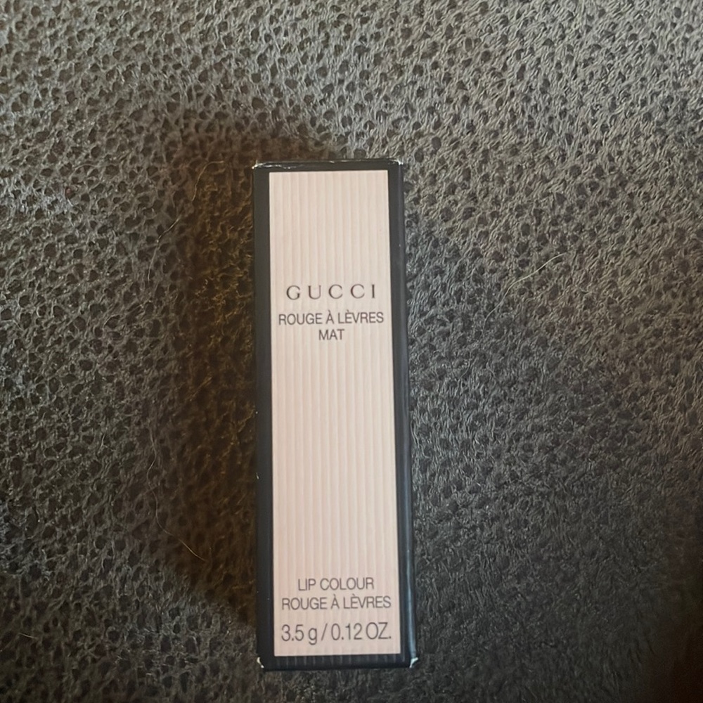 Gucci ELLIOT BROWN matte lipstick